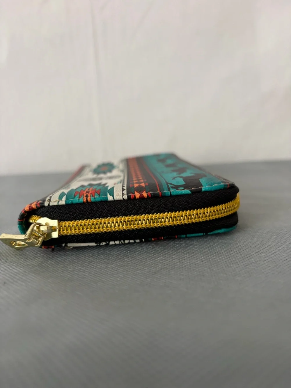 Western Aztec Wallet Horse Multicolor Zip Around (B193)